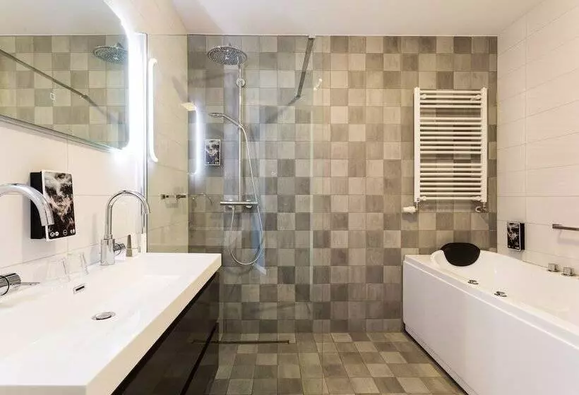 Strandhotel Westduin