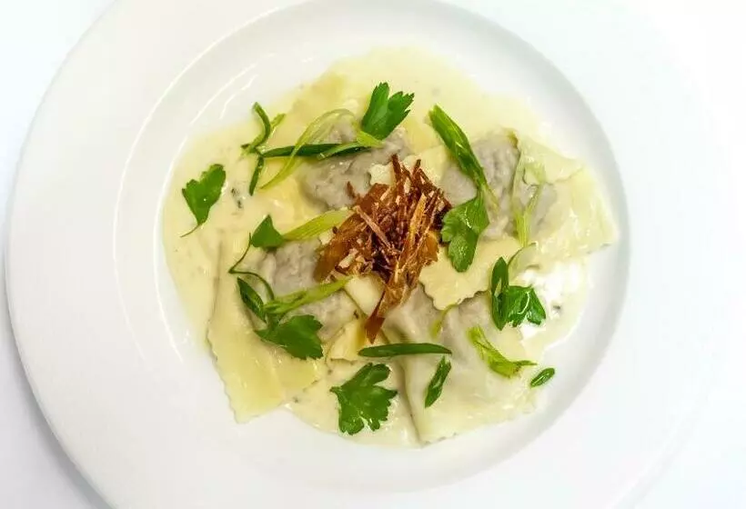 Hotelli The Woodlawn Inn