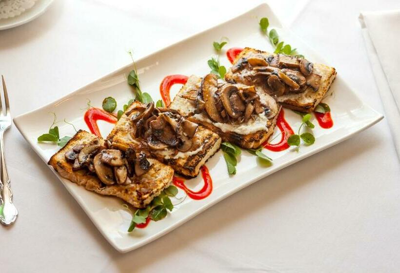 酒店 The Woodlawn Inn