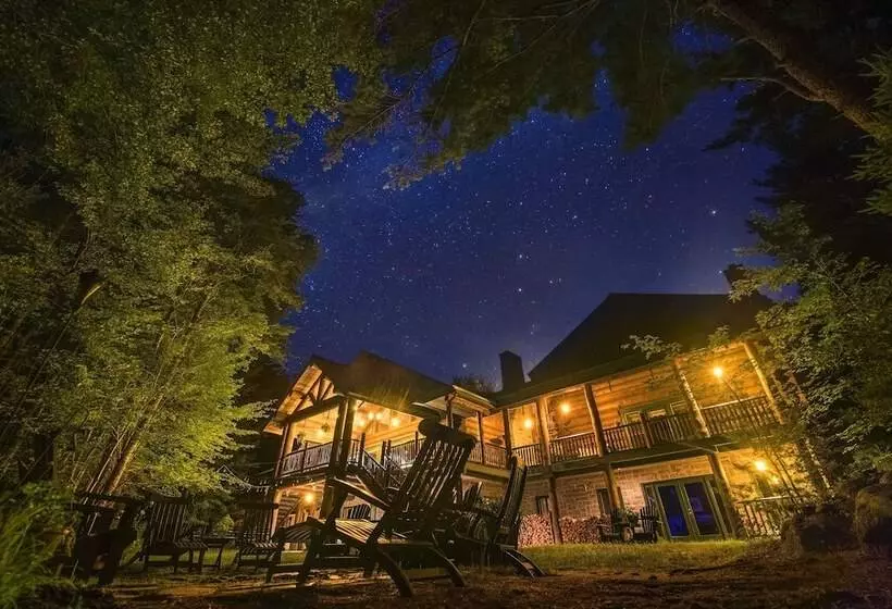 Hotel Trout Point Lodge Of Nova Scotia
