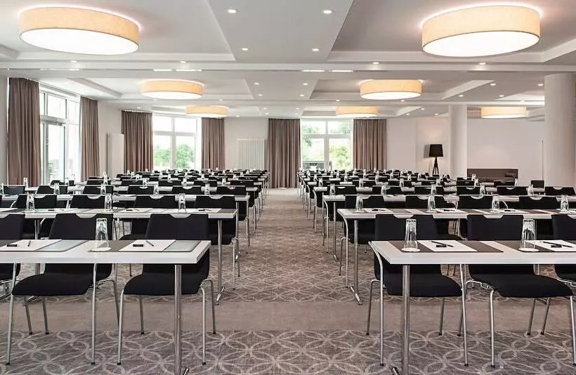 Victor S Residenz Hotel Teistungenburg