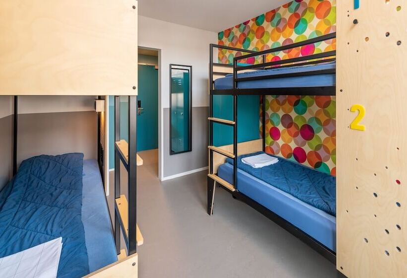 Stayokay Hostel Den Haag