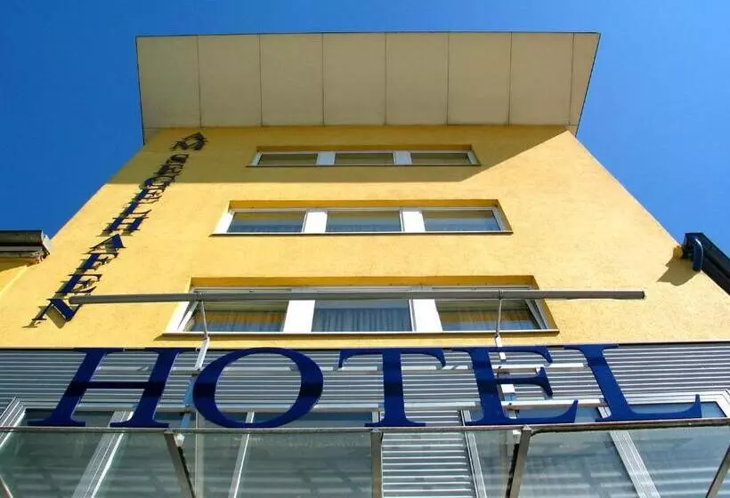 هتل Am Segelhafen