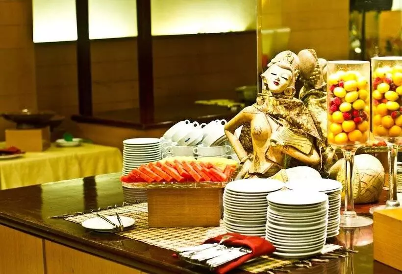 Hôtel Bisanta Bidakara Tunjungan