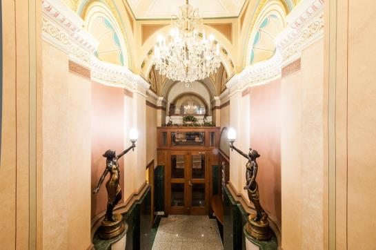 هتل Bohemia Plaza Residence