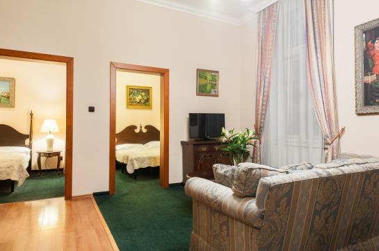 هتل Bohemia Plaza Residence