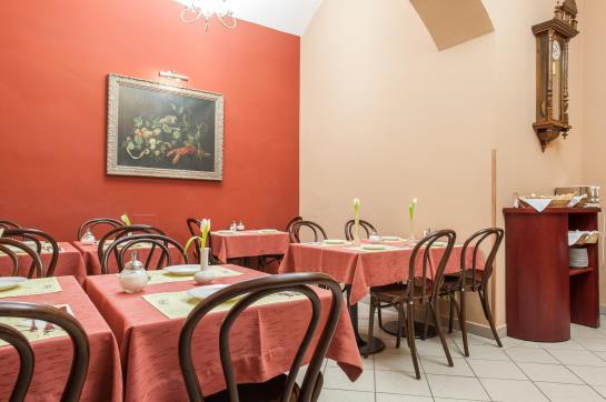 هتل Bohemia Plaza Residence