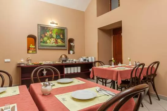 هتل Bohemia Plaza Residence