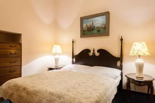 هتل Bohemia Plaza Residence