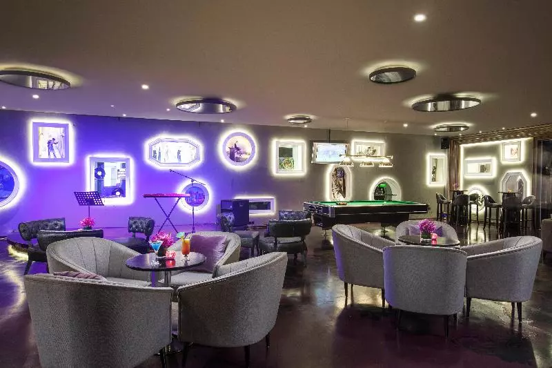 Hotelli Crowne Plaza Shanghai Pudong By Ihg