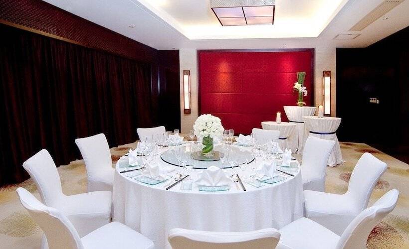 호텔 Crowne Plaza Shanghai Pudong By Ihg