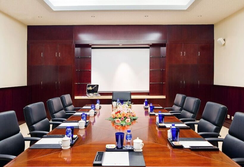 호텔 Crowne Plaza Shanghai Pudong By Ihg