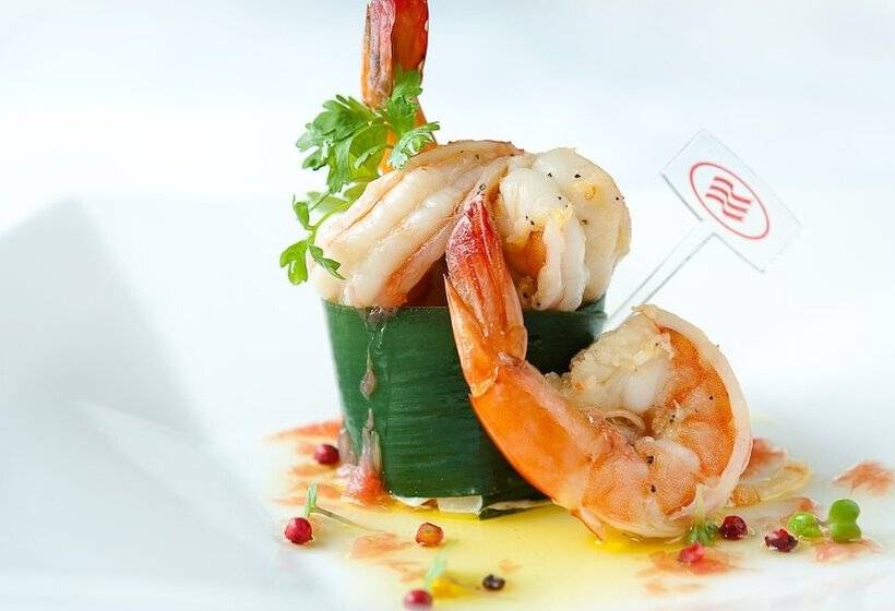 호텔 Crowne Plaza Shanghai Pudong By Ihg