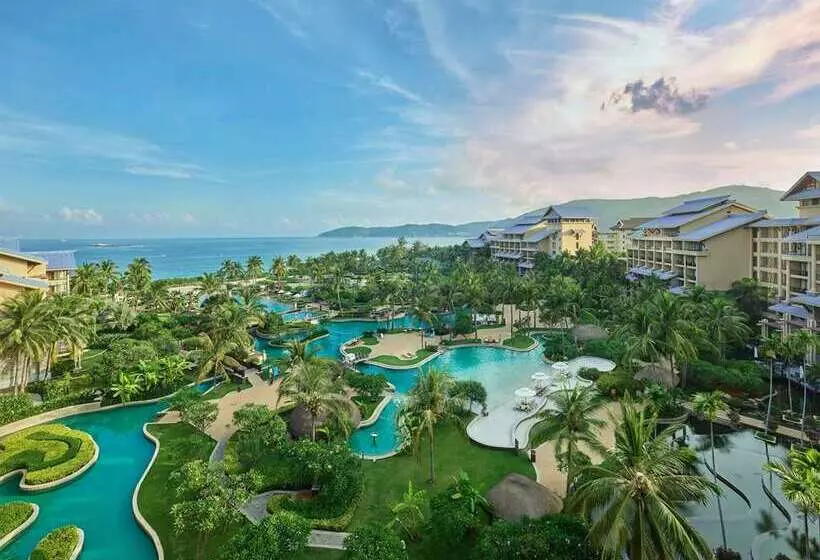 هتل Hilton Sanya Yalong Bay Resort & Spa