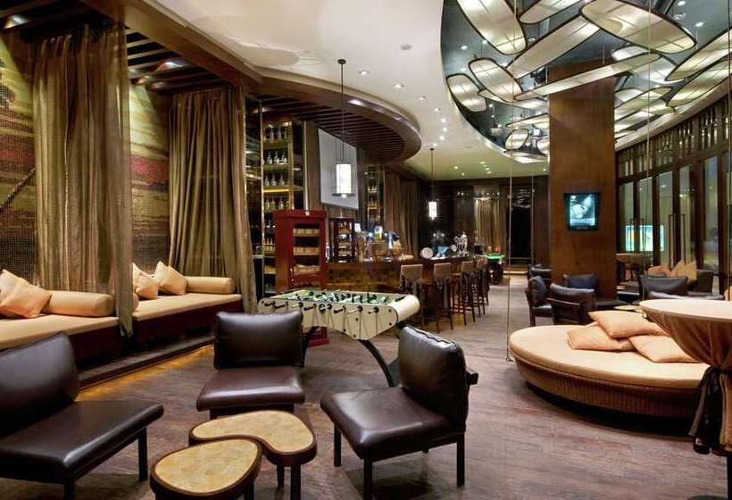 Hotell Hilton Sanya Yalong Bay Resort & Spa