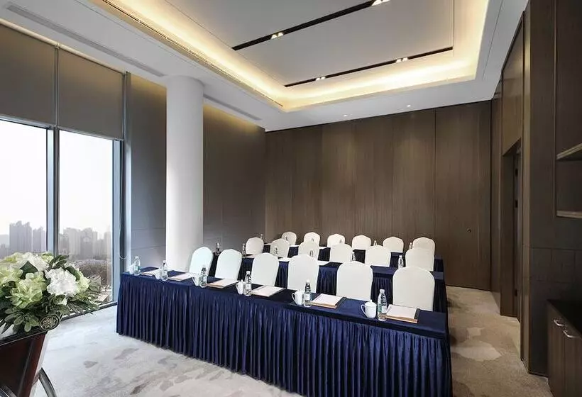 Hotel Holiday Inn Shanghai Huaxia By Ihg