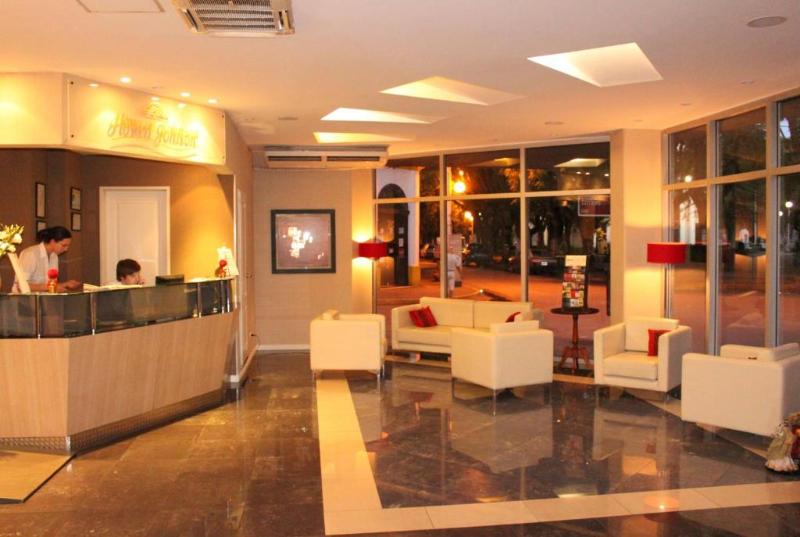 酒店 Howard Johnson By Wyndham San Pedro