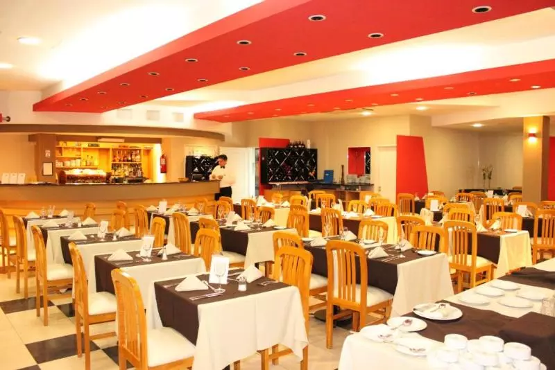 酒店 Howard Johnson By Wyndham San Pedro