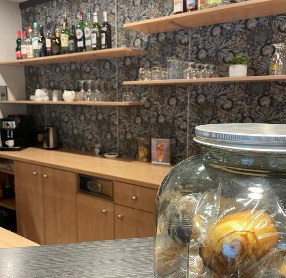 هتل Kyriad Direct Limoges Nord