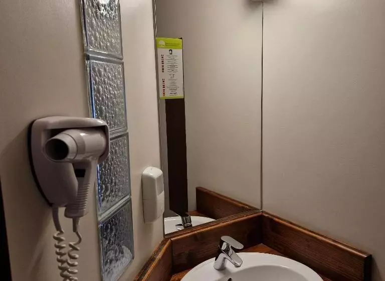 酒店 Kyriad Direct Limoges Nord