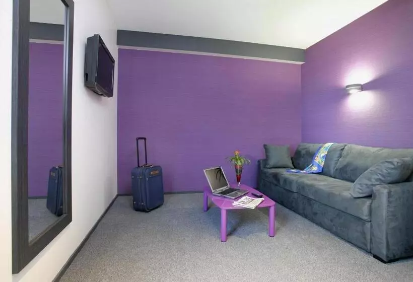 酒店 Kyriad Direct Limoges Nord