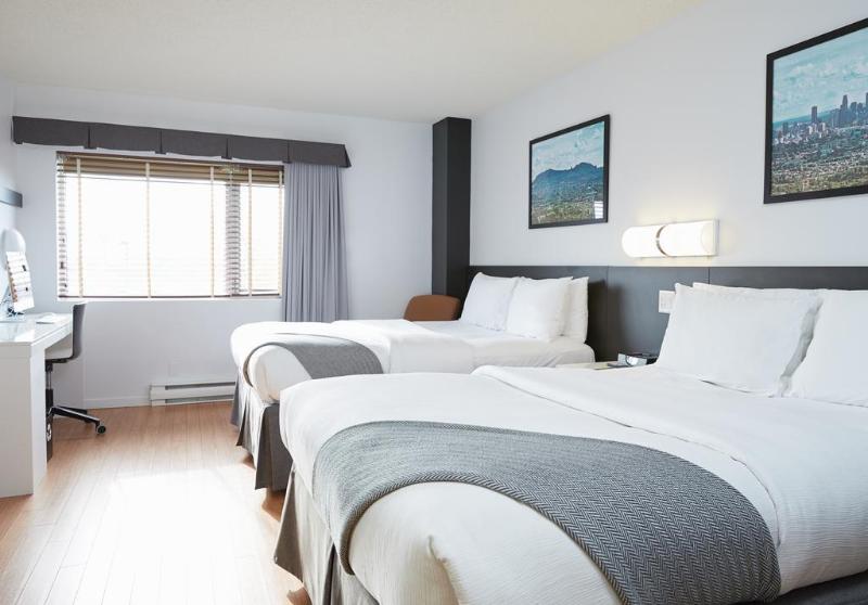 בית מלון כפרי Le Dauphin Montreallongueuil