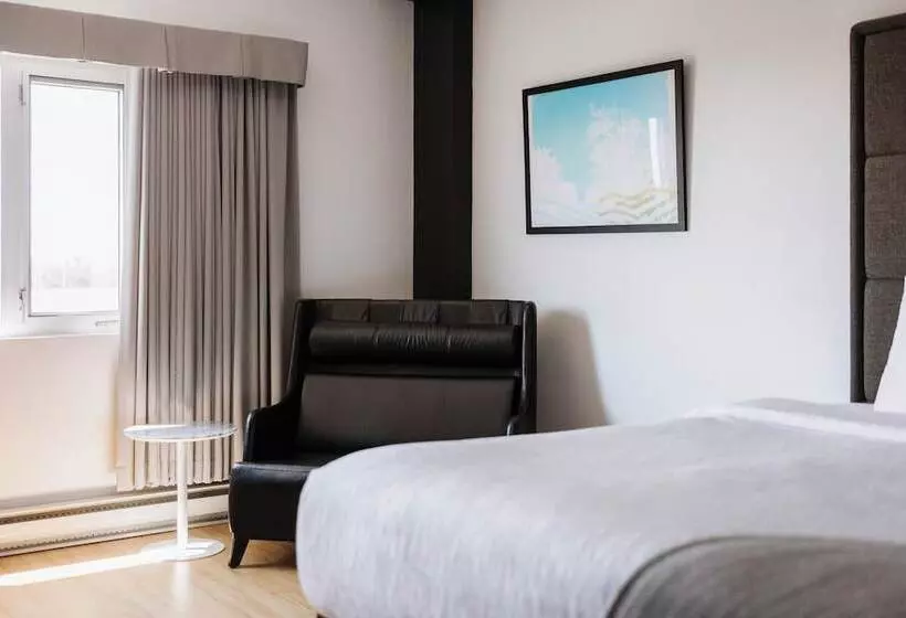 فندق Le Dauphin Montreallongueuil