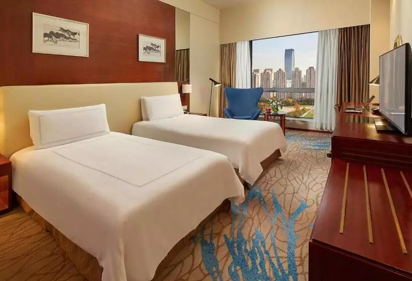 Отель Paradox Kunshan