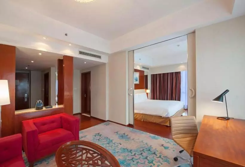 Отель Paradox Kunshan