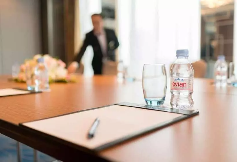 Отель Paradox Kunshan