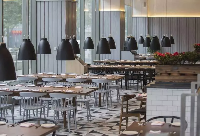 Отель Paradox Kunshan