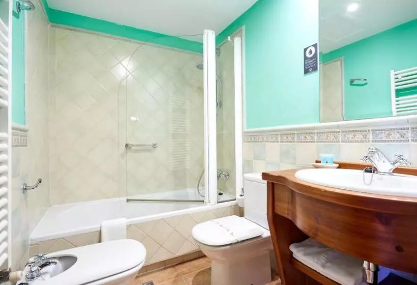 Szálloda Puerta Sepúlveda