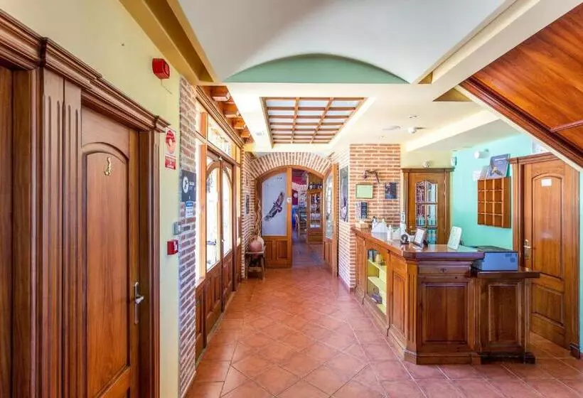 Szálloda Puerta Sepúlveda