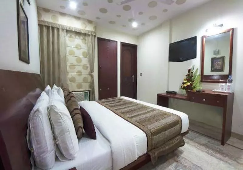 هتل Sun City By Wb Inn