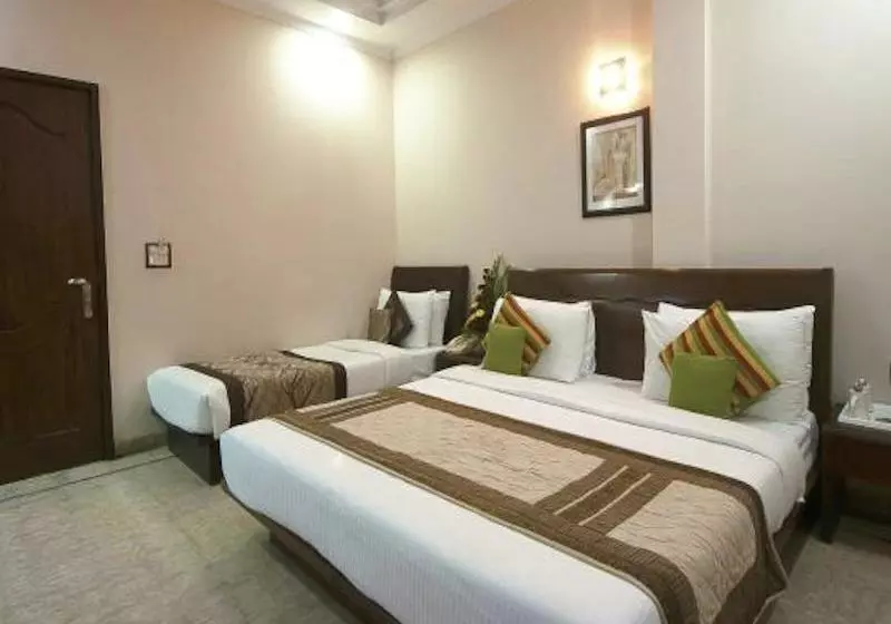 هتل Sun City By Wb Inn