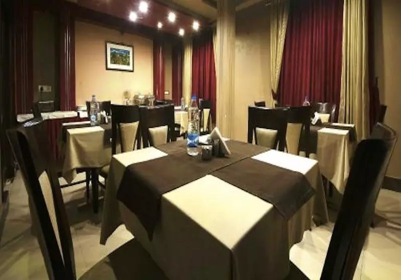 هتل Sun City By Wb Inn