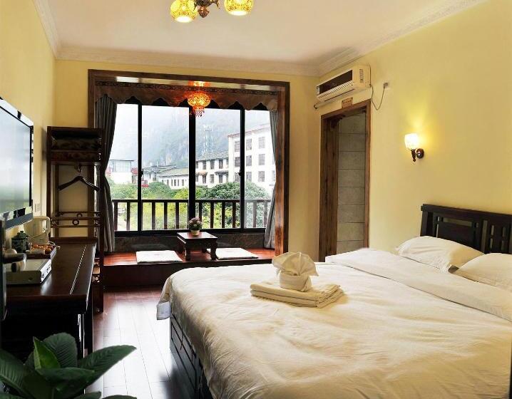 ホテル Yangshuo River View