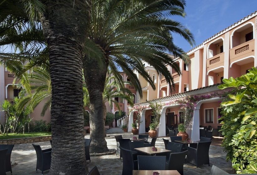 Cala Ginepro Hotel Resort