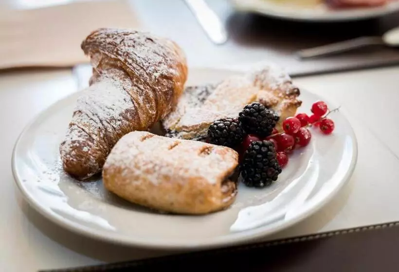 Отель Borgo Di Cortefreda