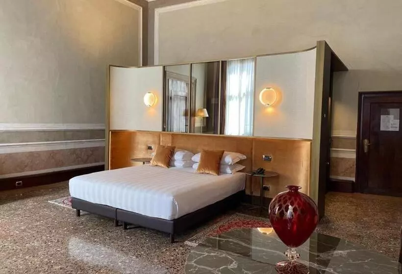 هتل Ca' Vendramin Zago