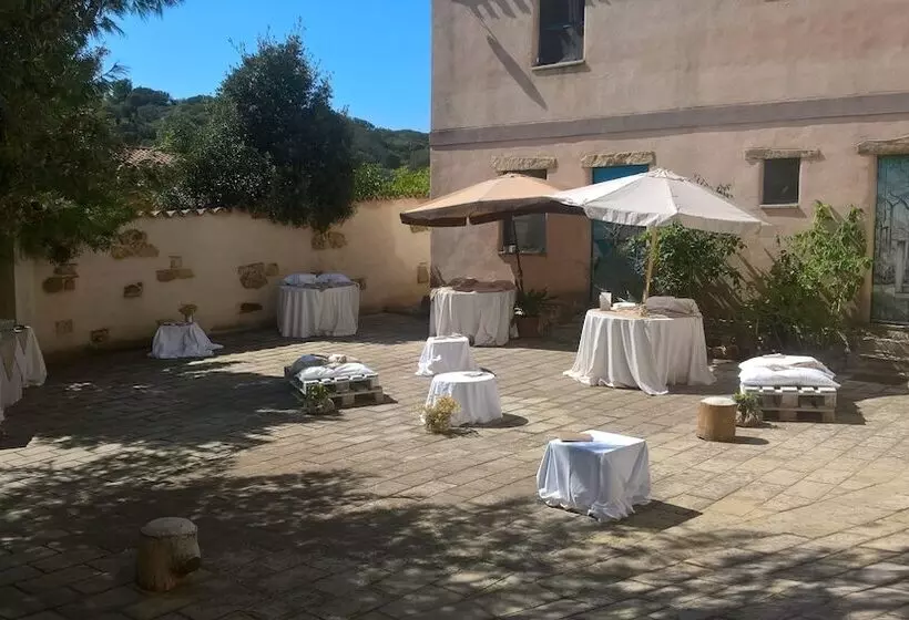 בית מלון כפרי Funtana Noa