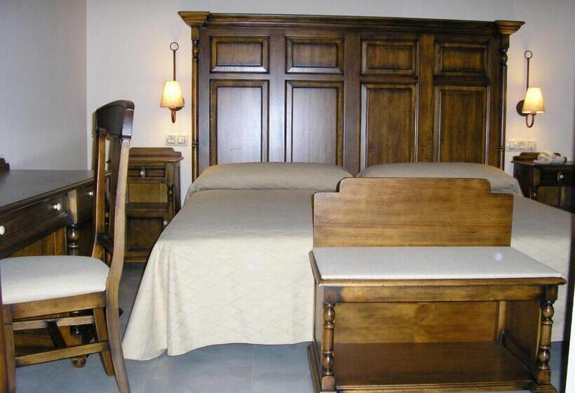 هتل Posada De Vallina By Mira