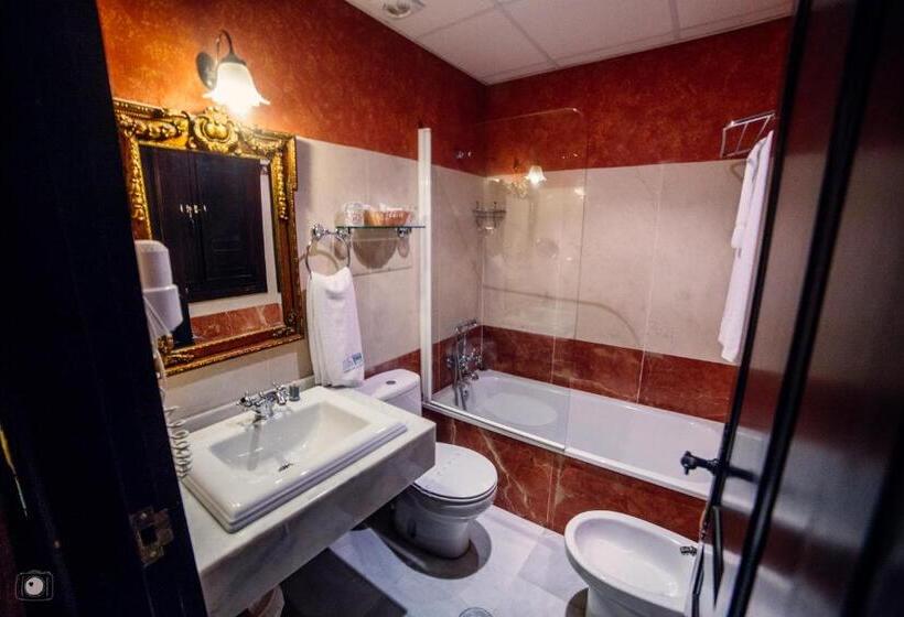 هتل Posada De Vallina By Mira