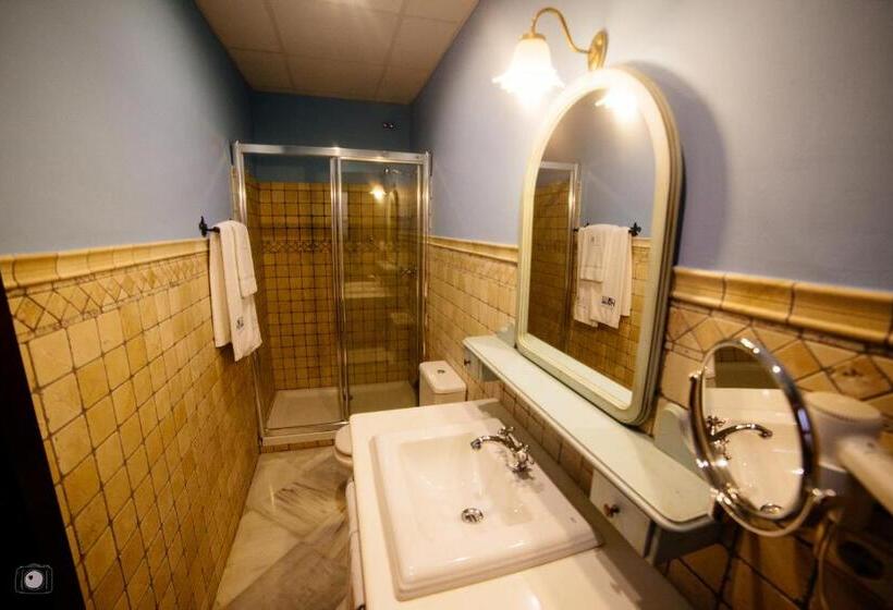 هتل Posada De Vallina By Mira