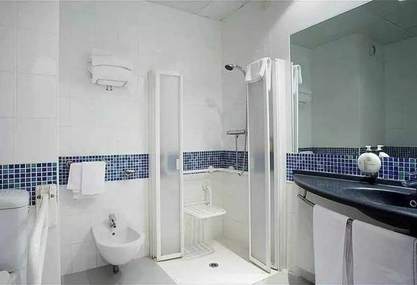 هتل Holiday Inn Bologna Fiera, An Ihg