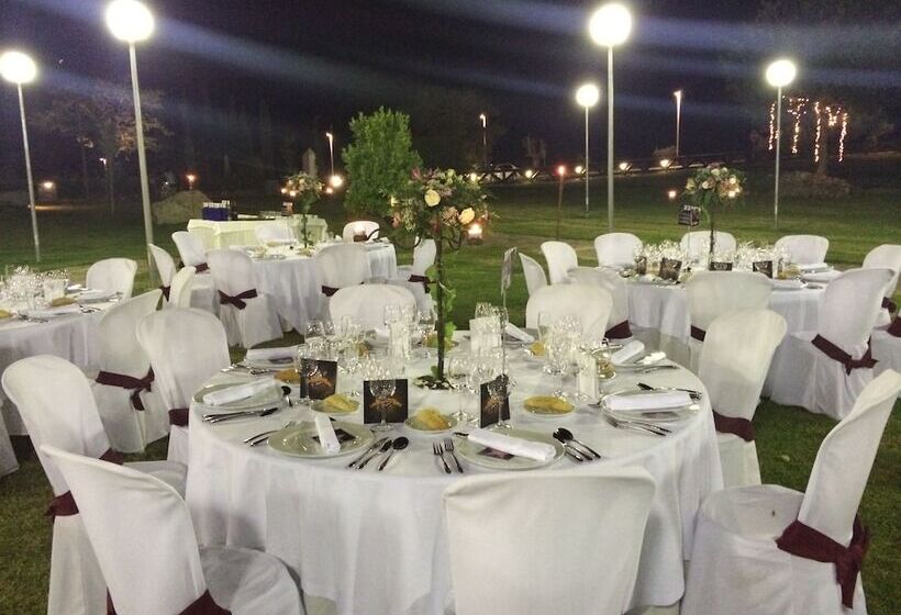 فندق Hospes Palacio De Arenales & Spa