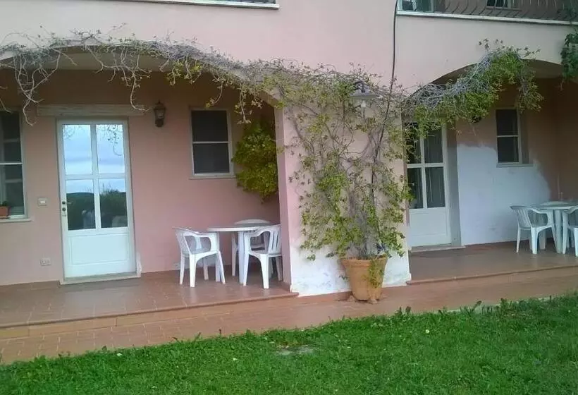 Отель Il Melograno Country House