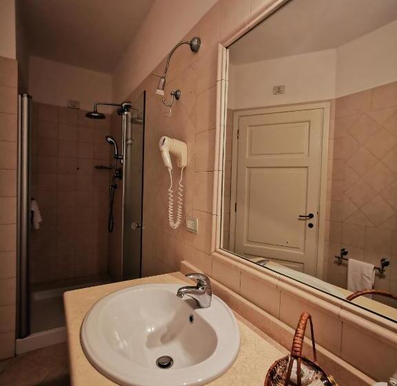 호텔 Il Melograno Country House