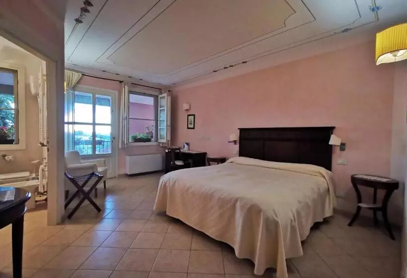 Отель Il Melograno Country House