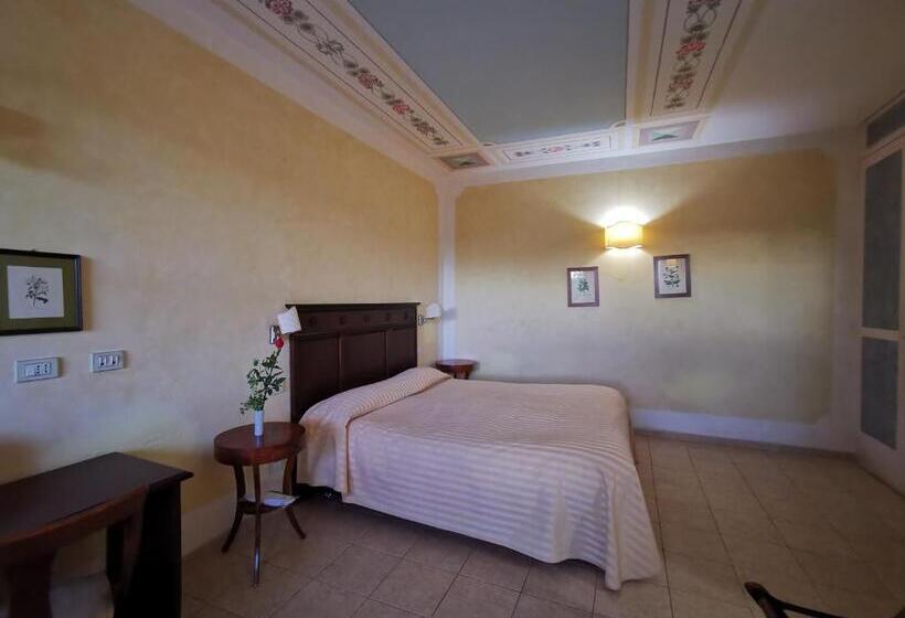 호텔 Il Melograno Country House